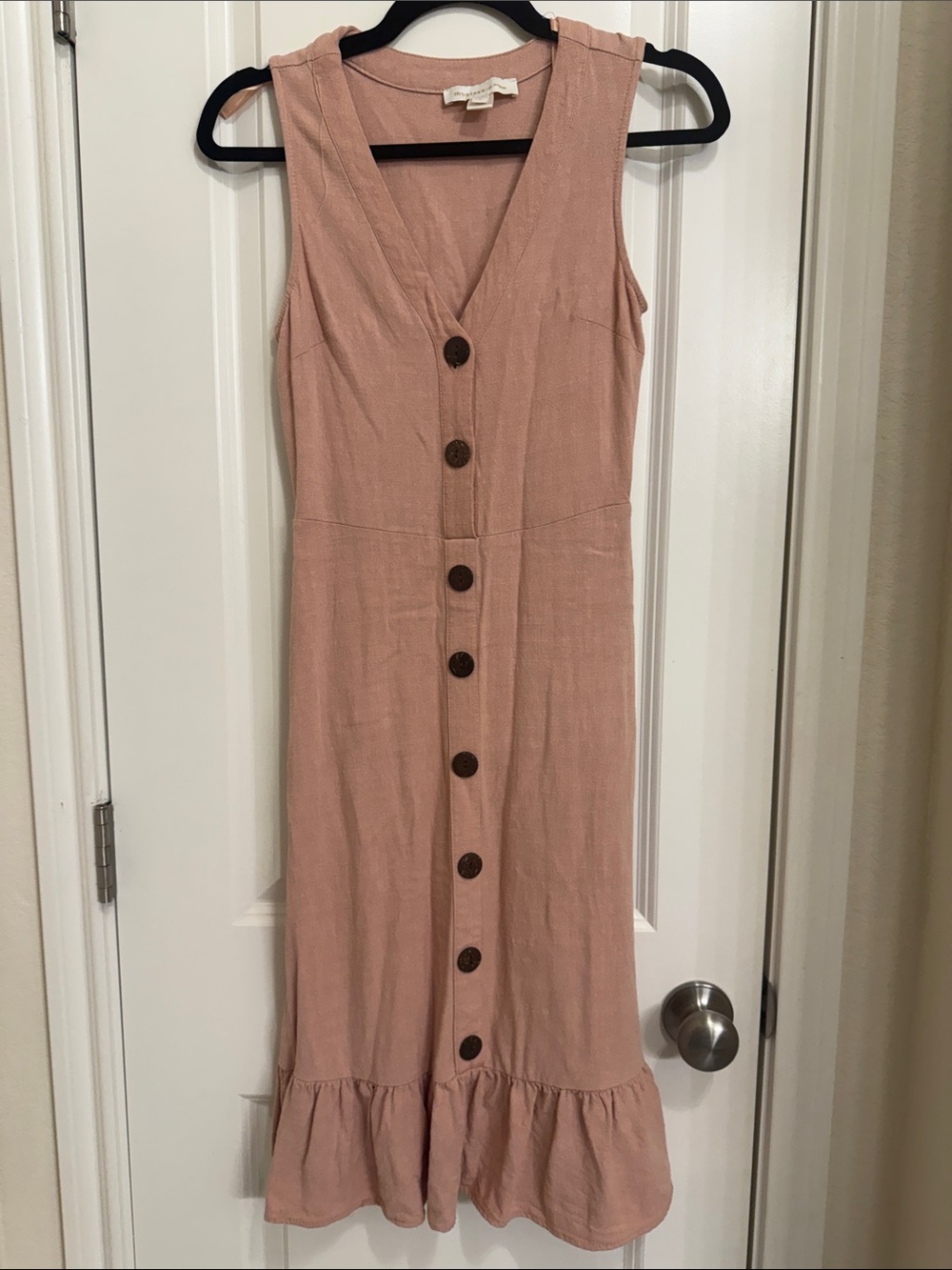 Monteau Sleeveless Button-Down Midi Dress in Dusty Pink